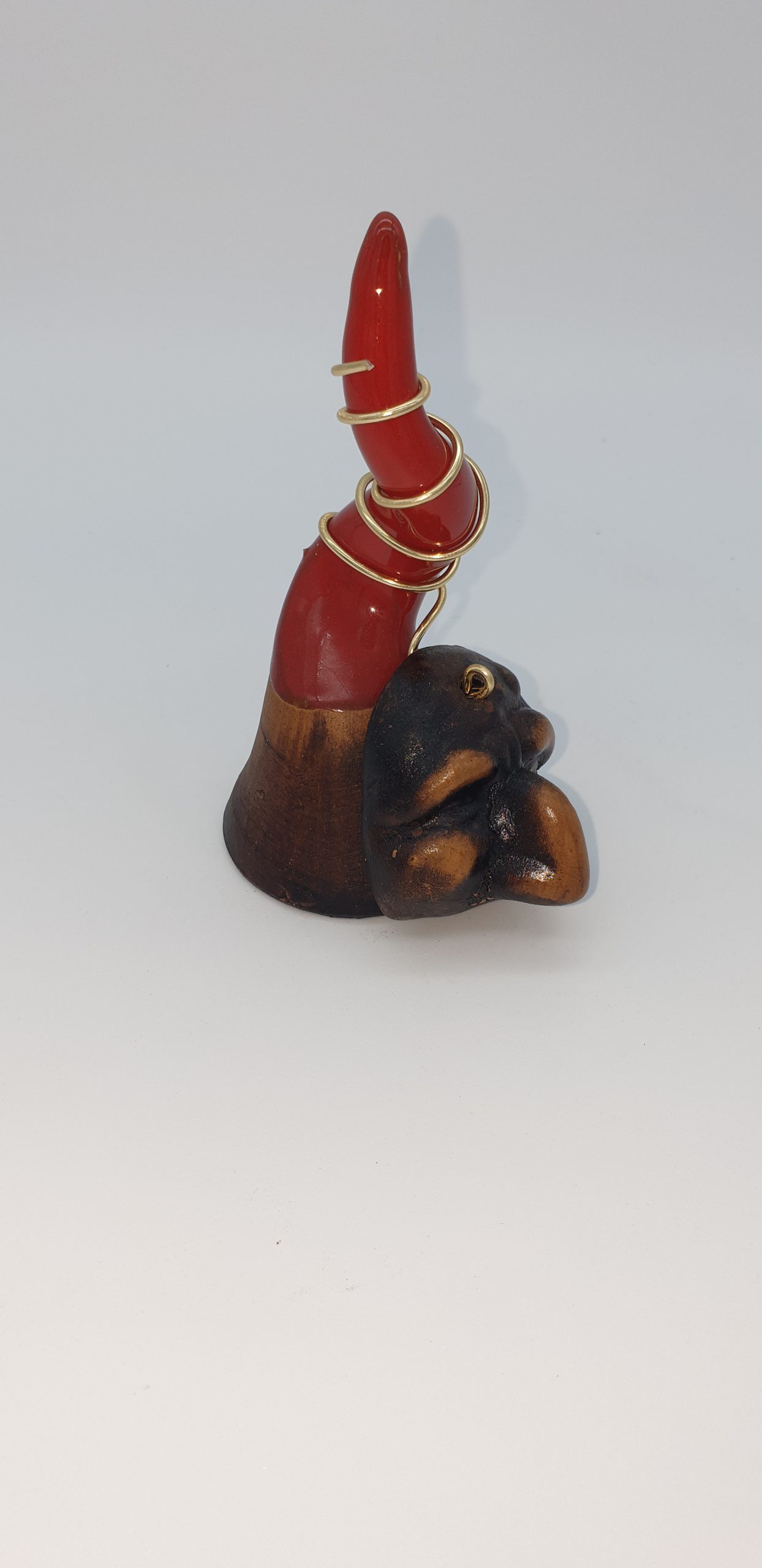 Corno in terracotta smaltata + mascherina, H 10cm (2)
