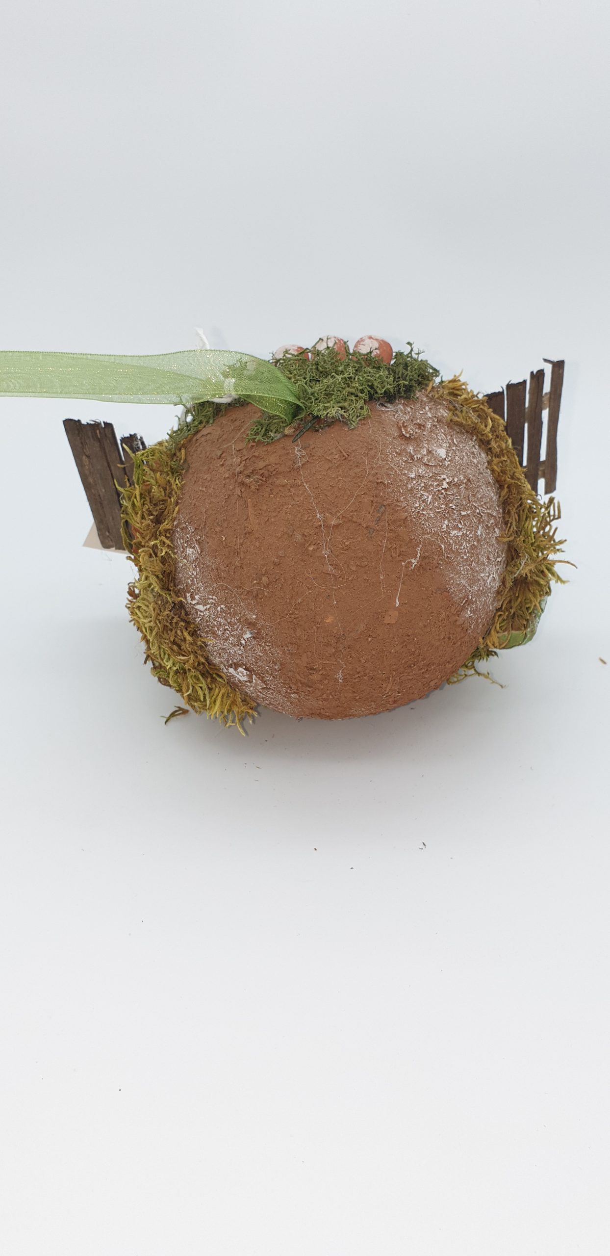 Presepe artigianale in pallina con pastori in terracotta, diametro 12cm (4)